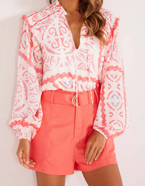 Load image into Gallery viewer, Desert Flower Vintage Print Smocked Poet Collar Billowy Blouson
