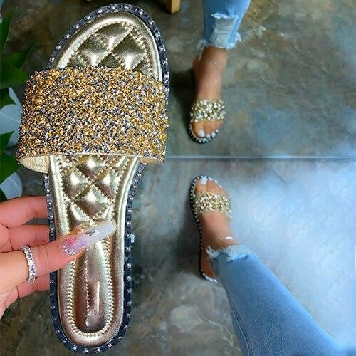 Load image into Gallery viewer, Crystal  Women Slippers Bling Bling Flats Female Beach Shoes Summer
