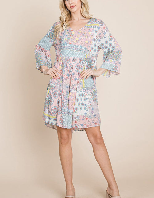 Load image into Gallery viewer, 3/4 Sleeve Pleated Floral Flowy Boho swing dresses
