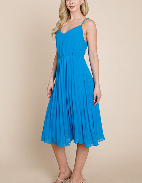 Load image into Gallery viewer, V Neck Pleated Midi Sundress
