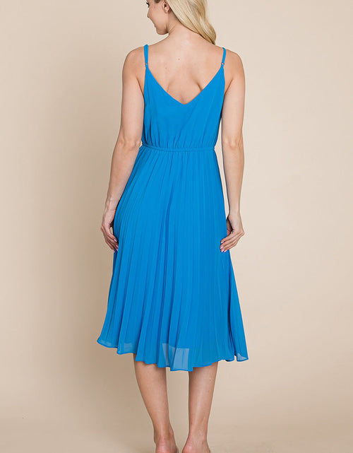 Load image into Gallery viewer, V Neck Pleated Midi Sundress
